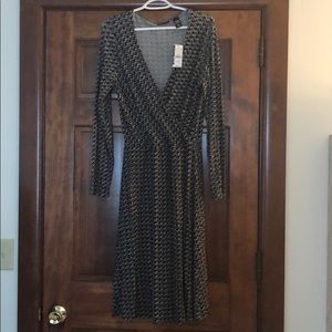 New York & Company long sleeve wrap dress